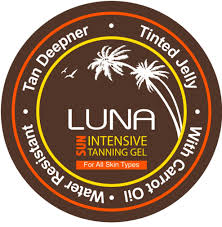 Luna Tan